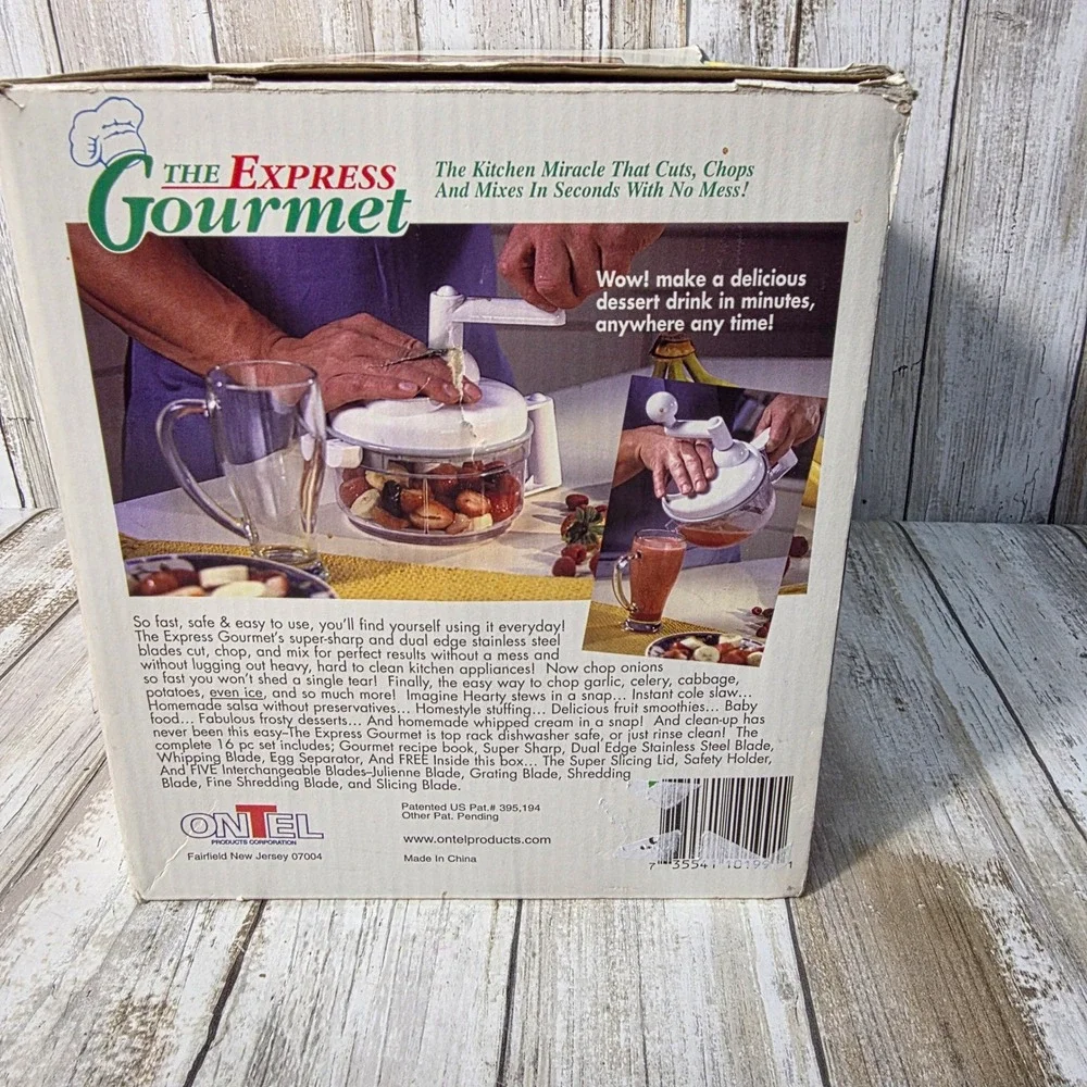 The Express Gourmet 16pc Manual Food Processor Chopper Slicer Seen On TV White